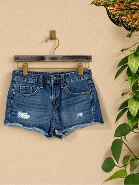 Mossimo Retro High Rise Distressed Raw Hem Denim Short Shorts Size 2/26 Y2K
